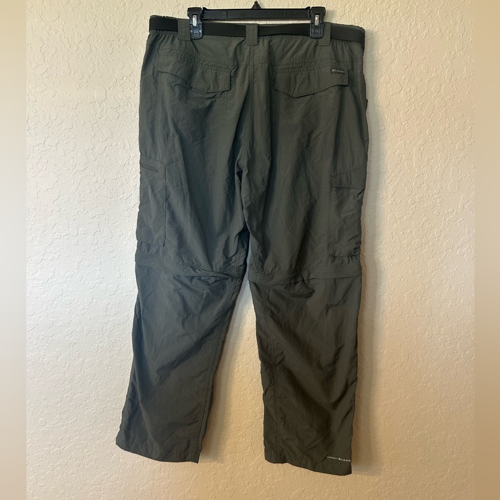 Columbia Men's Dark green Cargo Pants - Picture 2 of 5